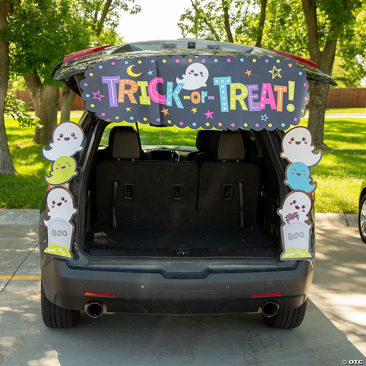 Value Ghost Trunk-or-Treat Decorating Kit - 5 Pc. 1 Value Ghost Trunk-or-Treat Decorating Kit - 5 Pc.